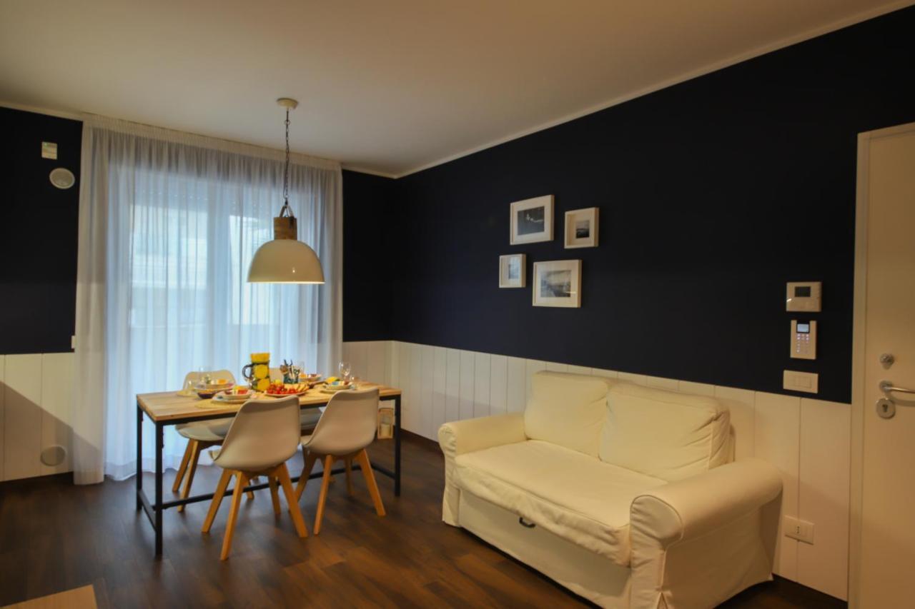 Nilu In Citta - Nuovo Appartamento Con Vista Mare Monopoli Buitenkant foto