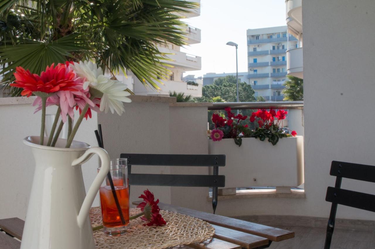 Nilu In Citta - Nuovo Appartamento Con Vista Mare Monopoli Buitenkant foto
